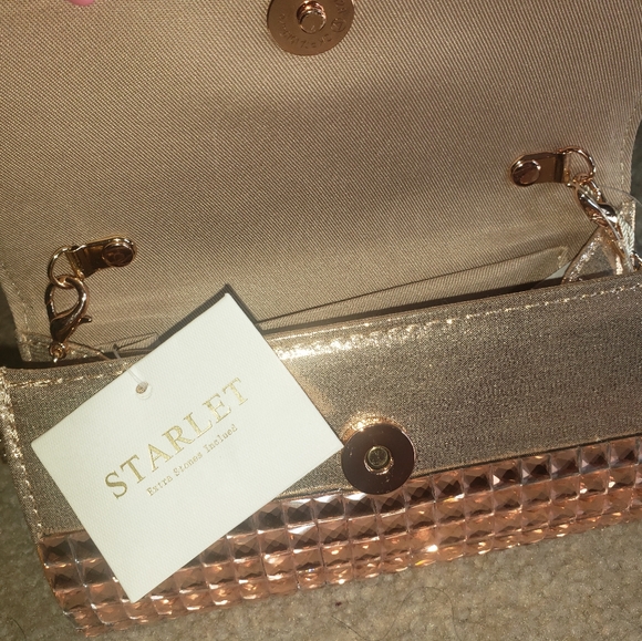 Mirrored Starlet Hollywood Chained Clutch - Picture 4 of 4